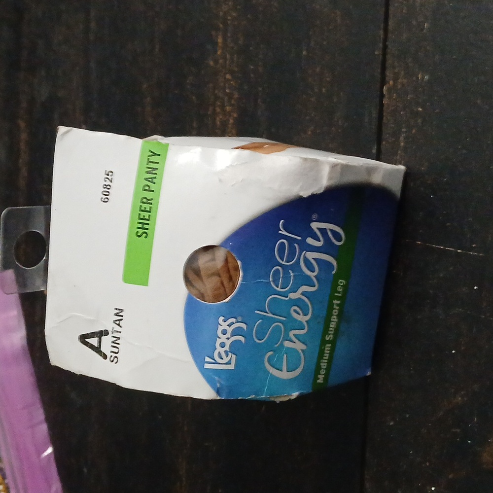 🏷3/$15 NIB sheer panty hosiery